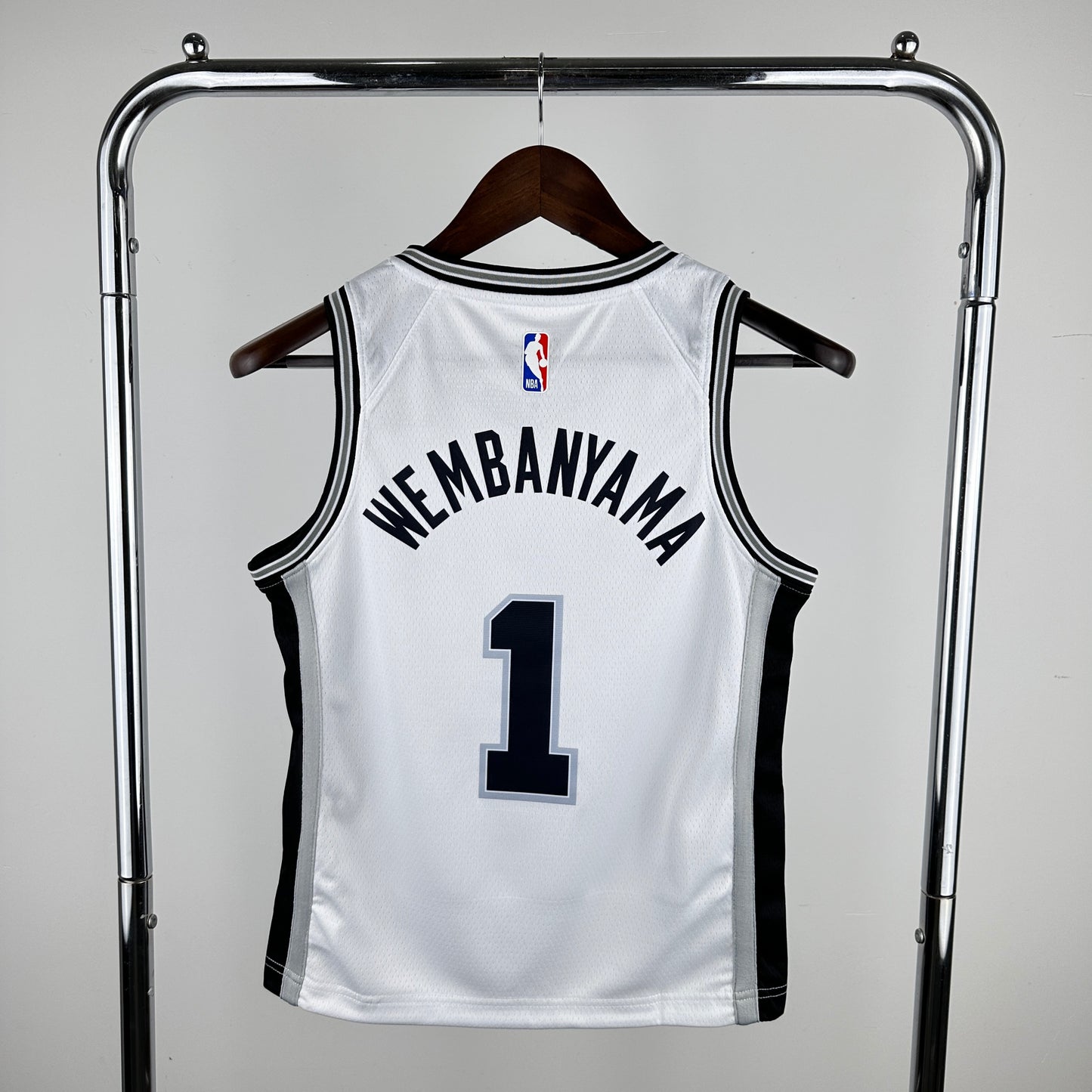 San Antonio Spurs “Fiesta White” Kids Size