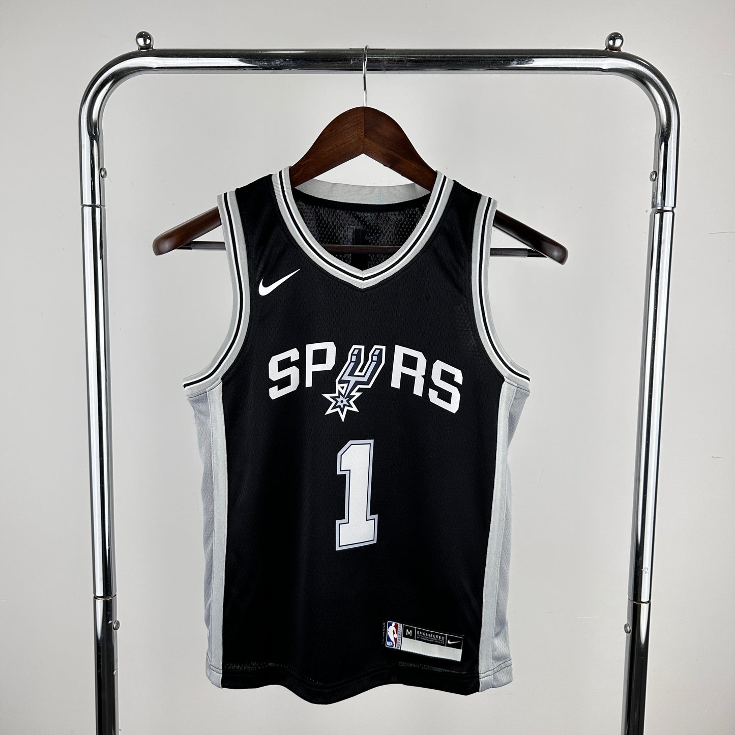 San Antonio Spurs “Classic Black” Kids Size