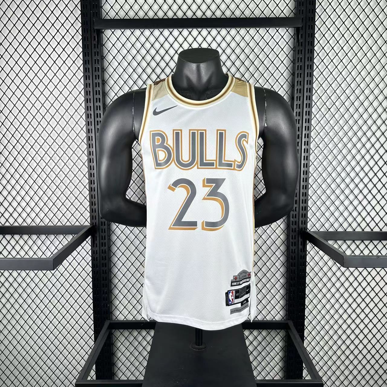 Chicago Bulls “Legacy White” Jersey