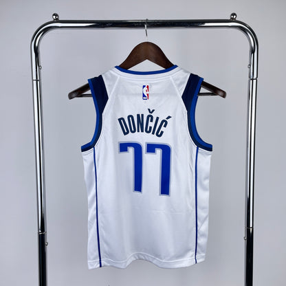 Dallas Mavericks “Big D” Kids Size